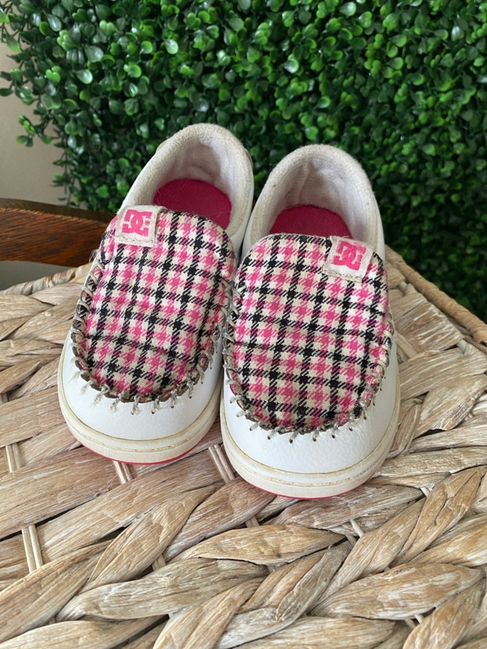 DC Kids White & Pink Plaid Slip-On Moccasins